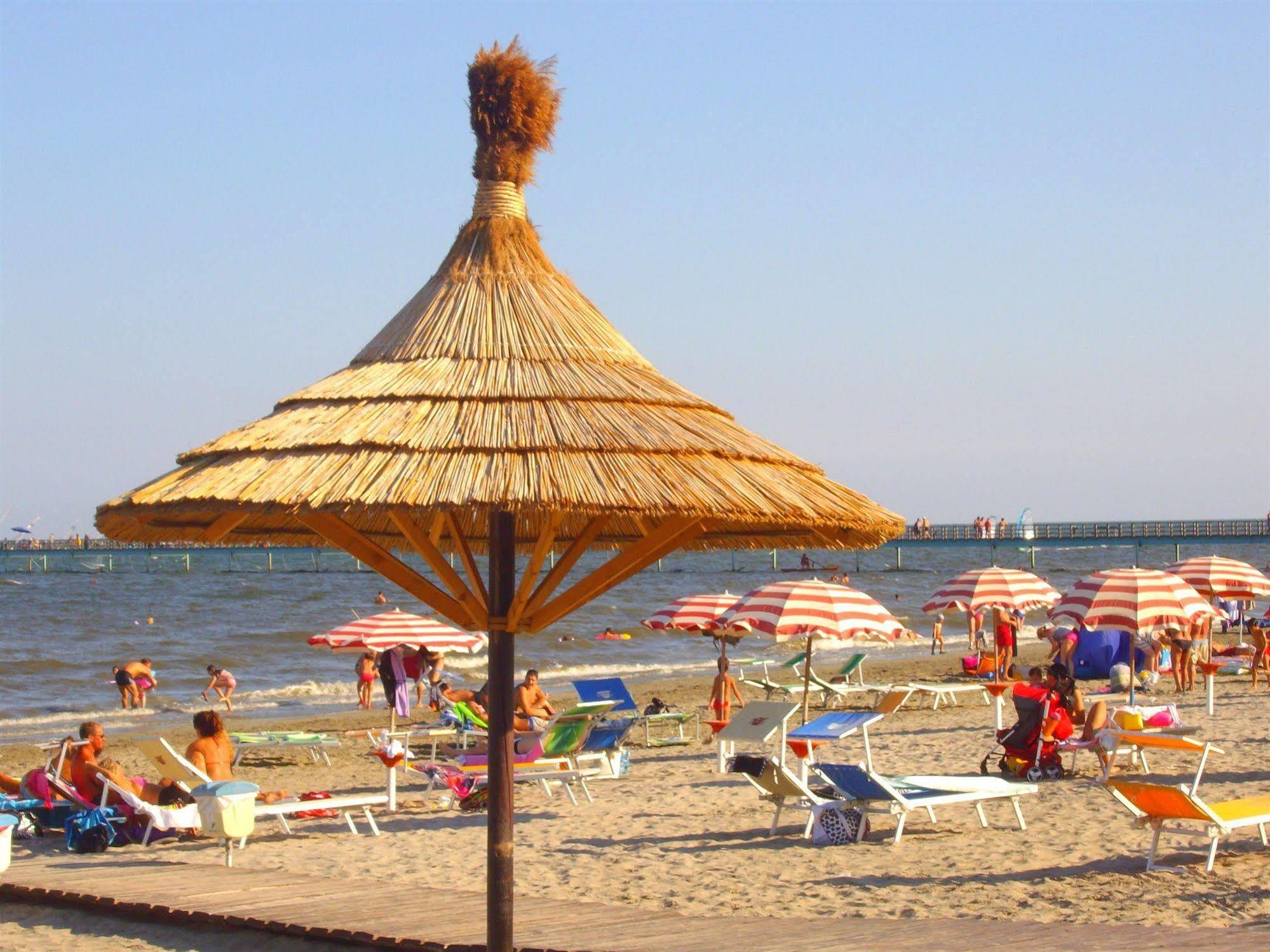 Residence Cleo Лидо дели Естенси Съоръжения снимка